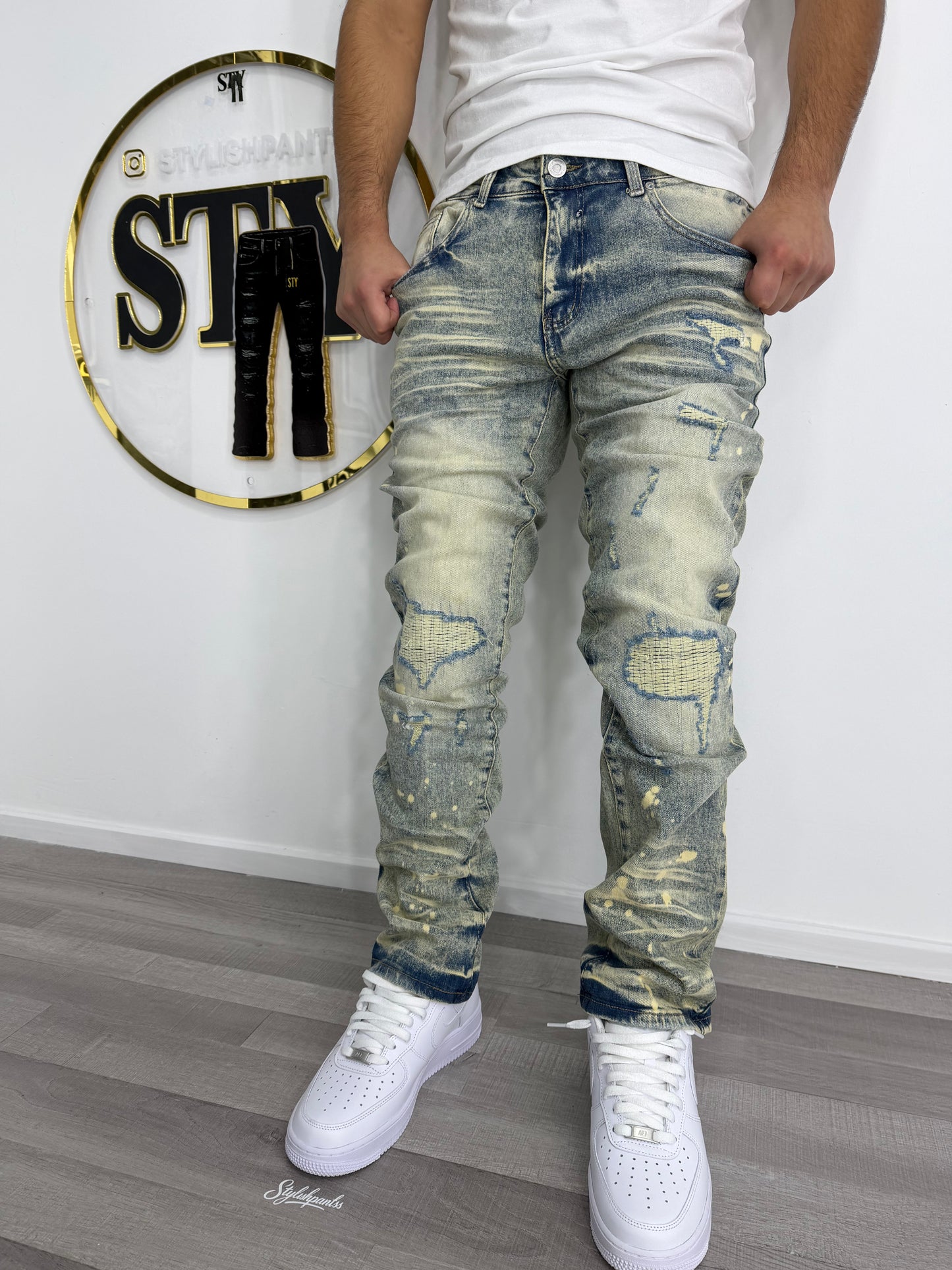 exclusive jeans